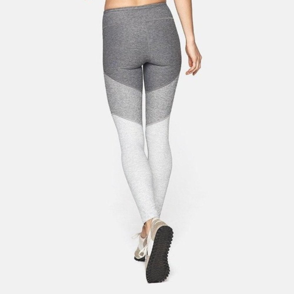 Outdoor Voices 7/8 Spring Leggings (NEW, M) - Picture 9 of 15